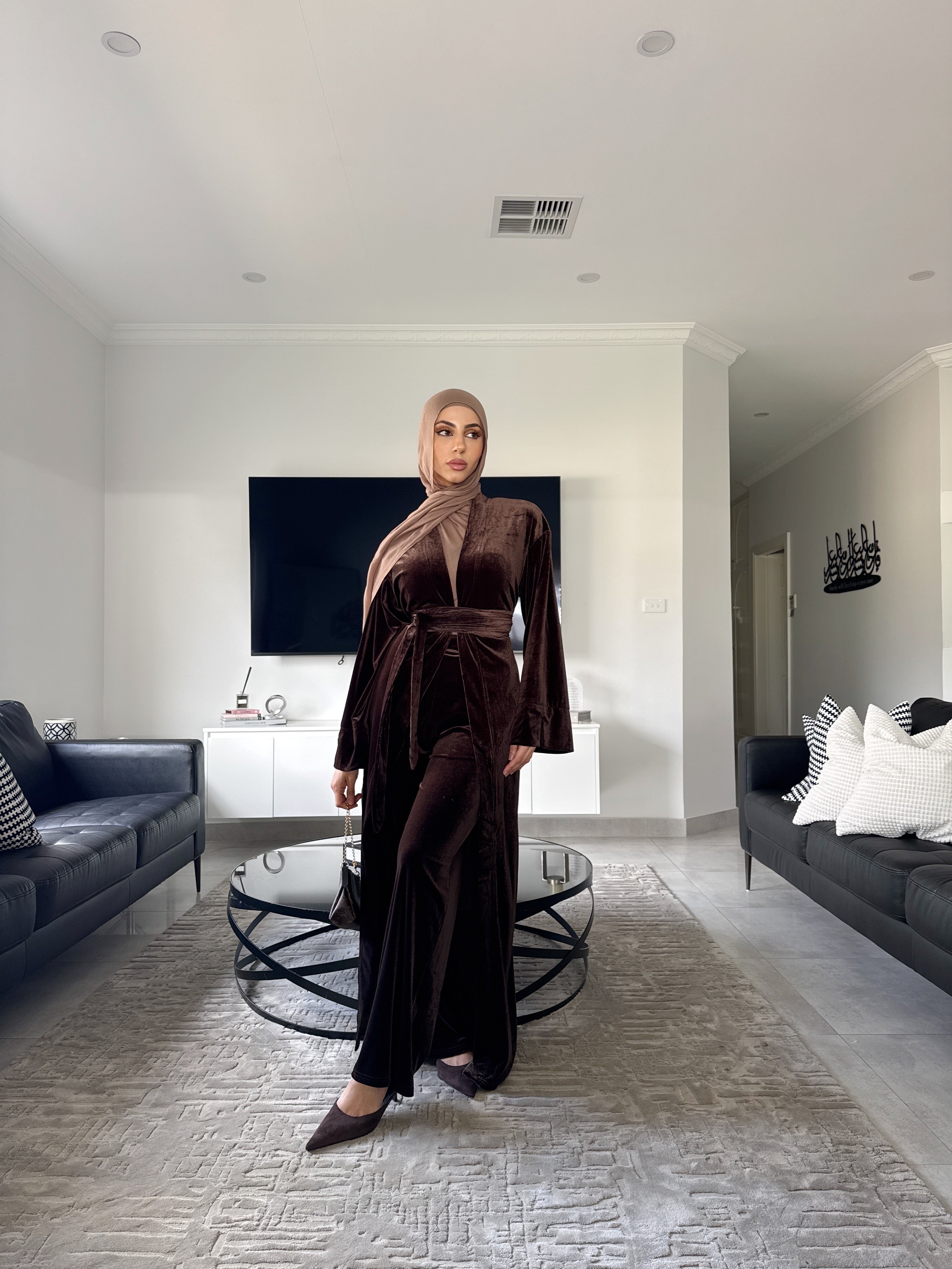 Vienna Velvet Set