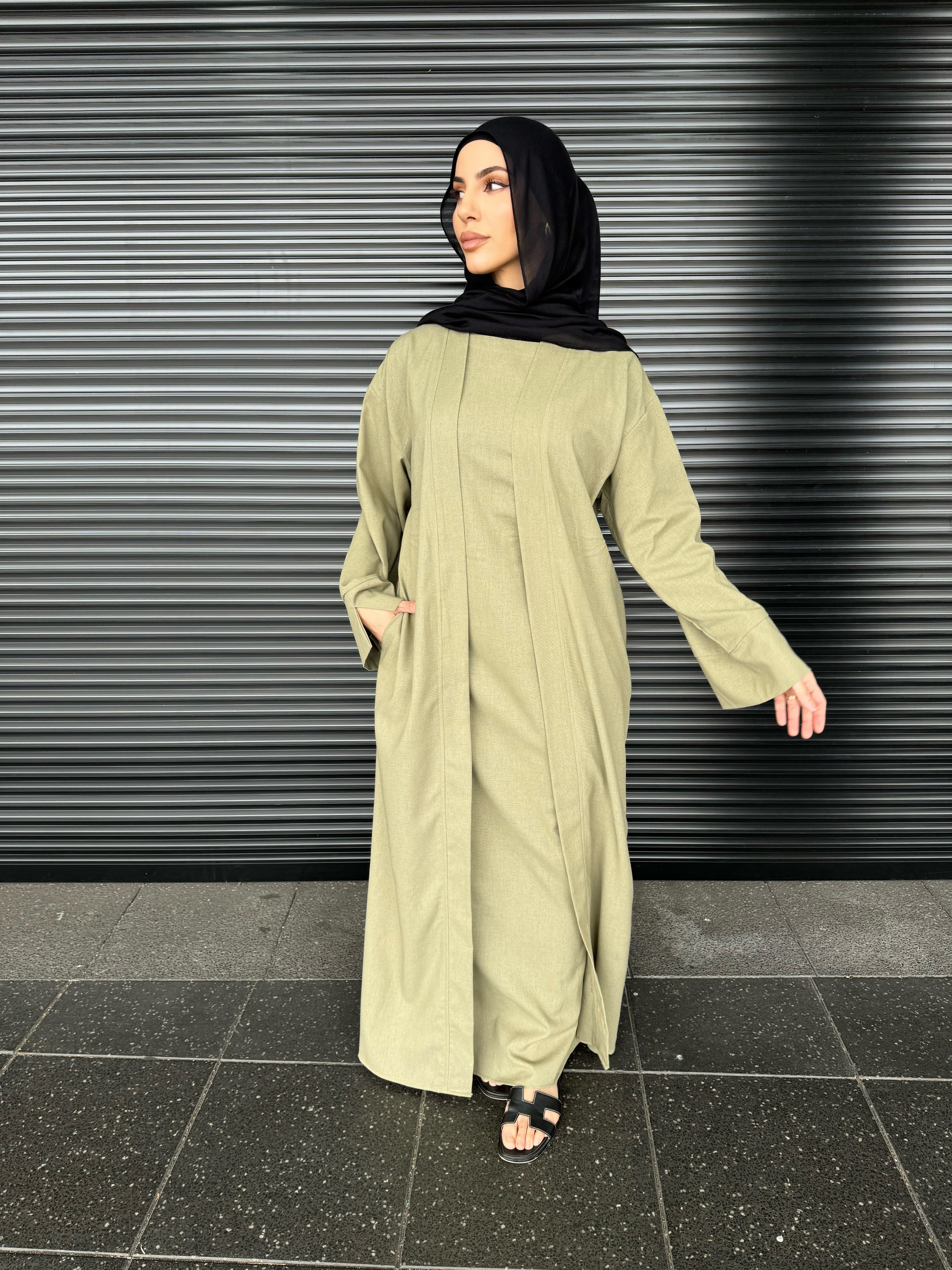 Malaak linen abaya set