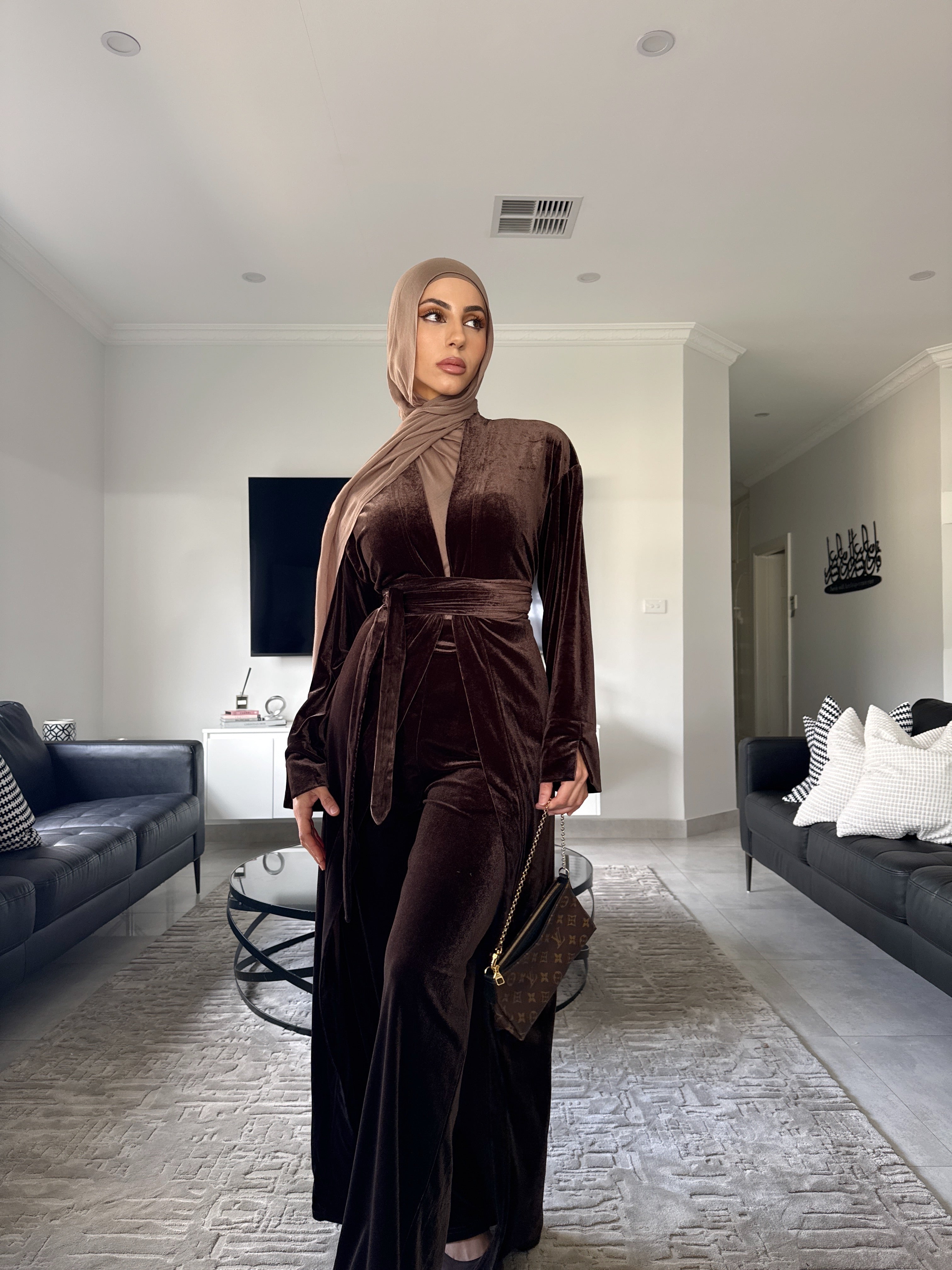 Vienna Velvet Set