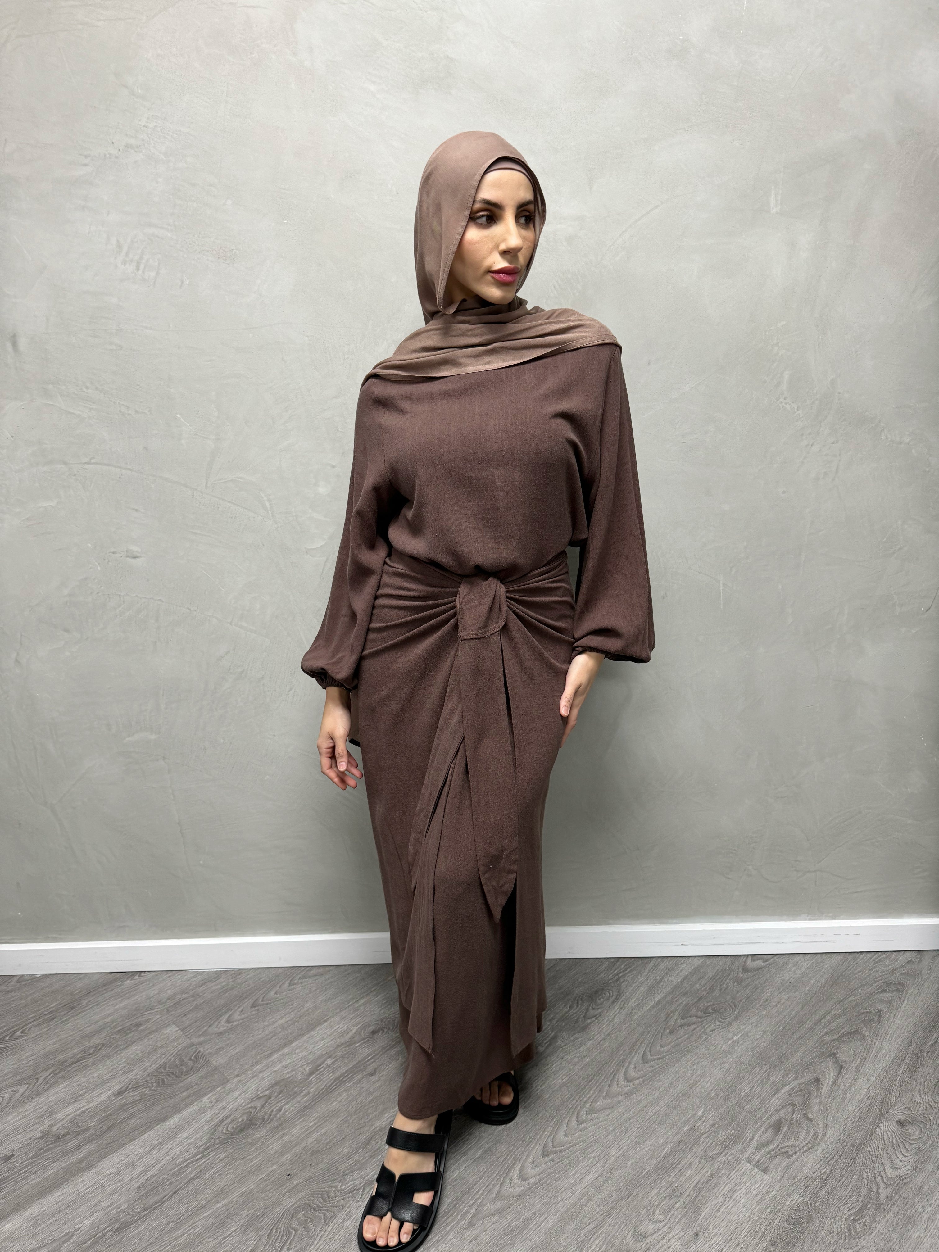 Raneem linen dress