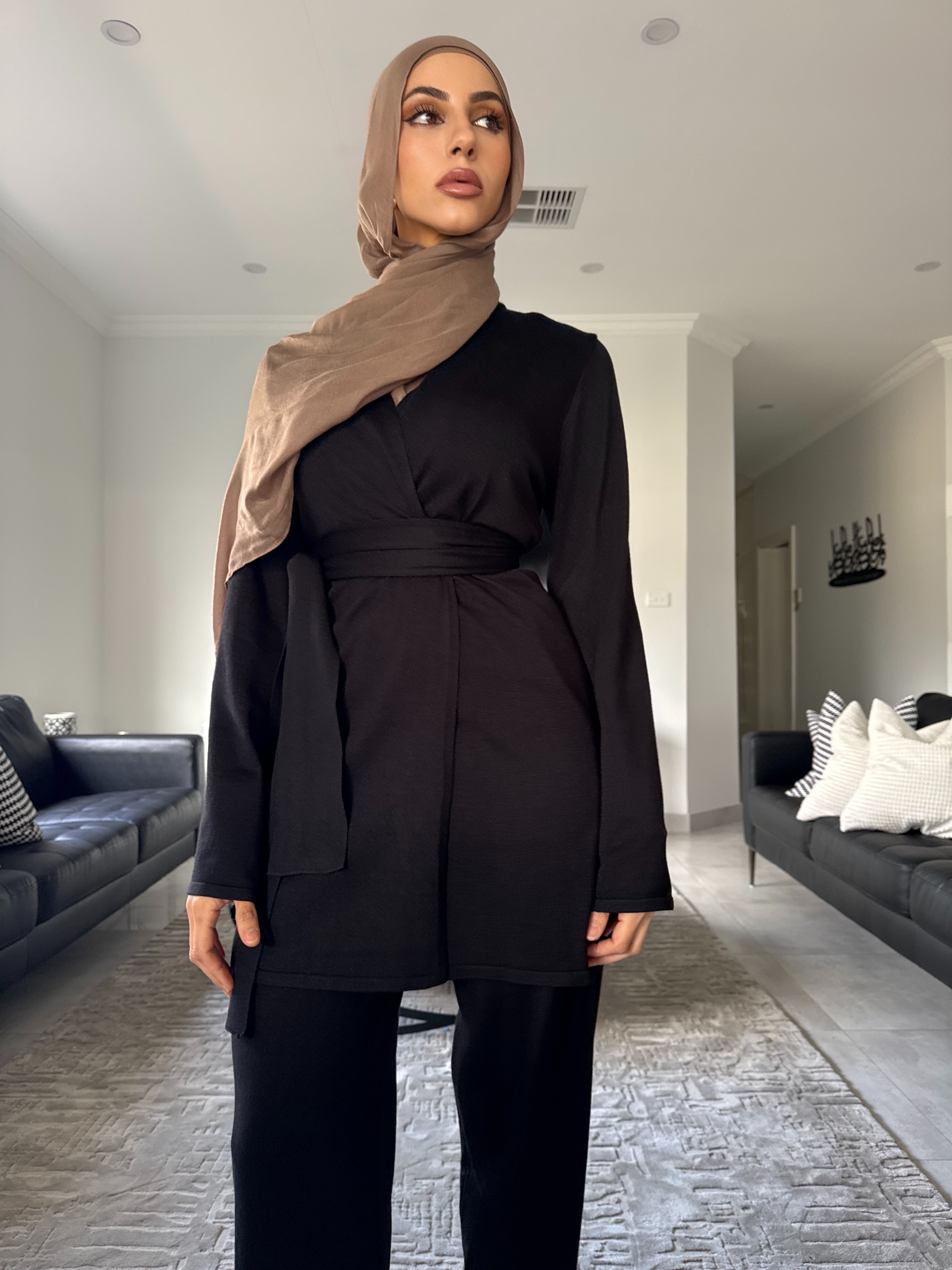Mia knit wrap set