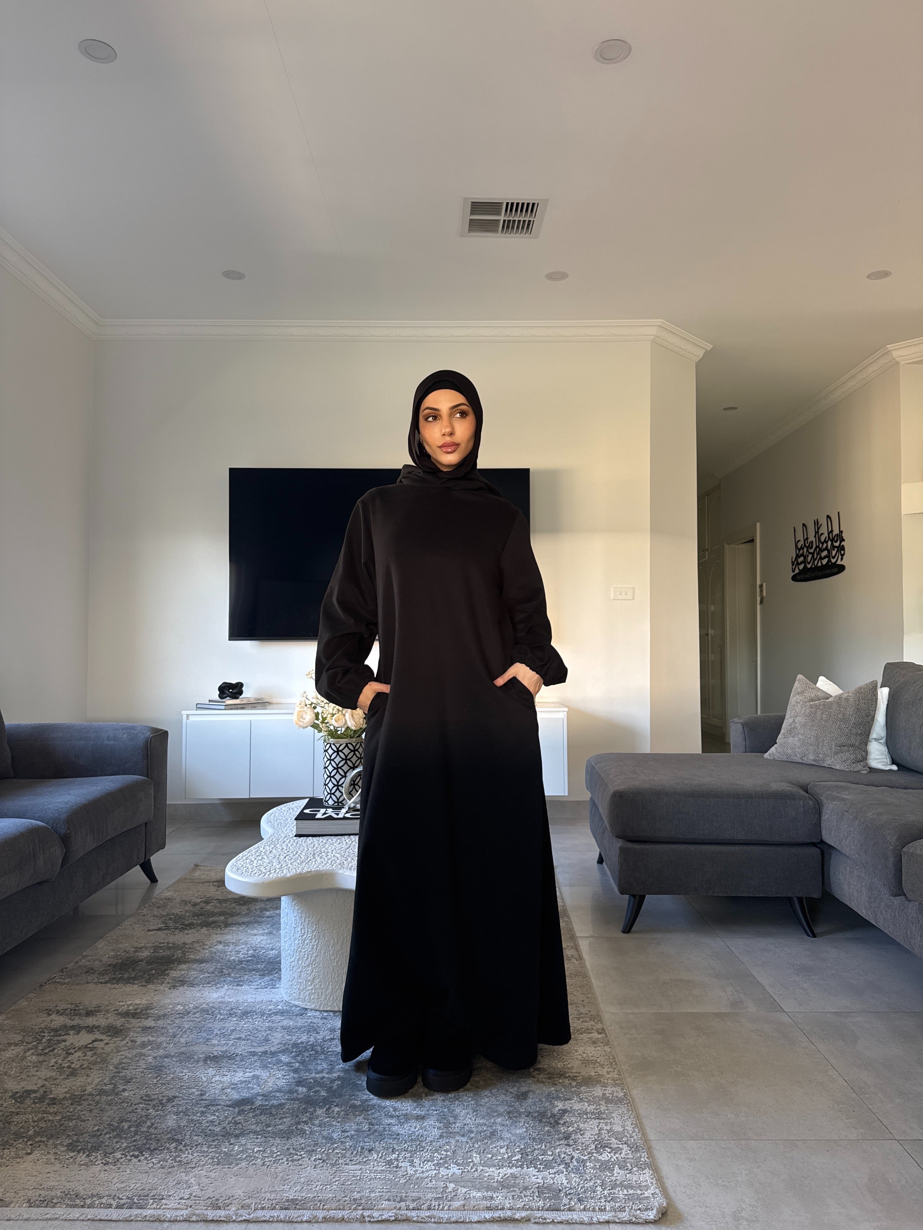 Thick cotton hoody abaya