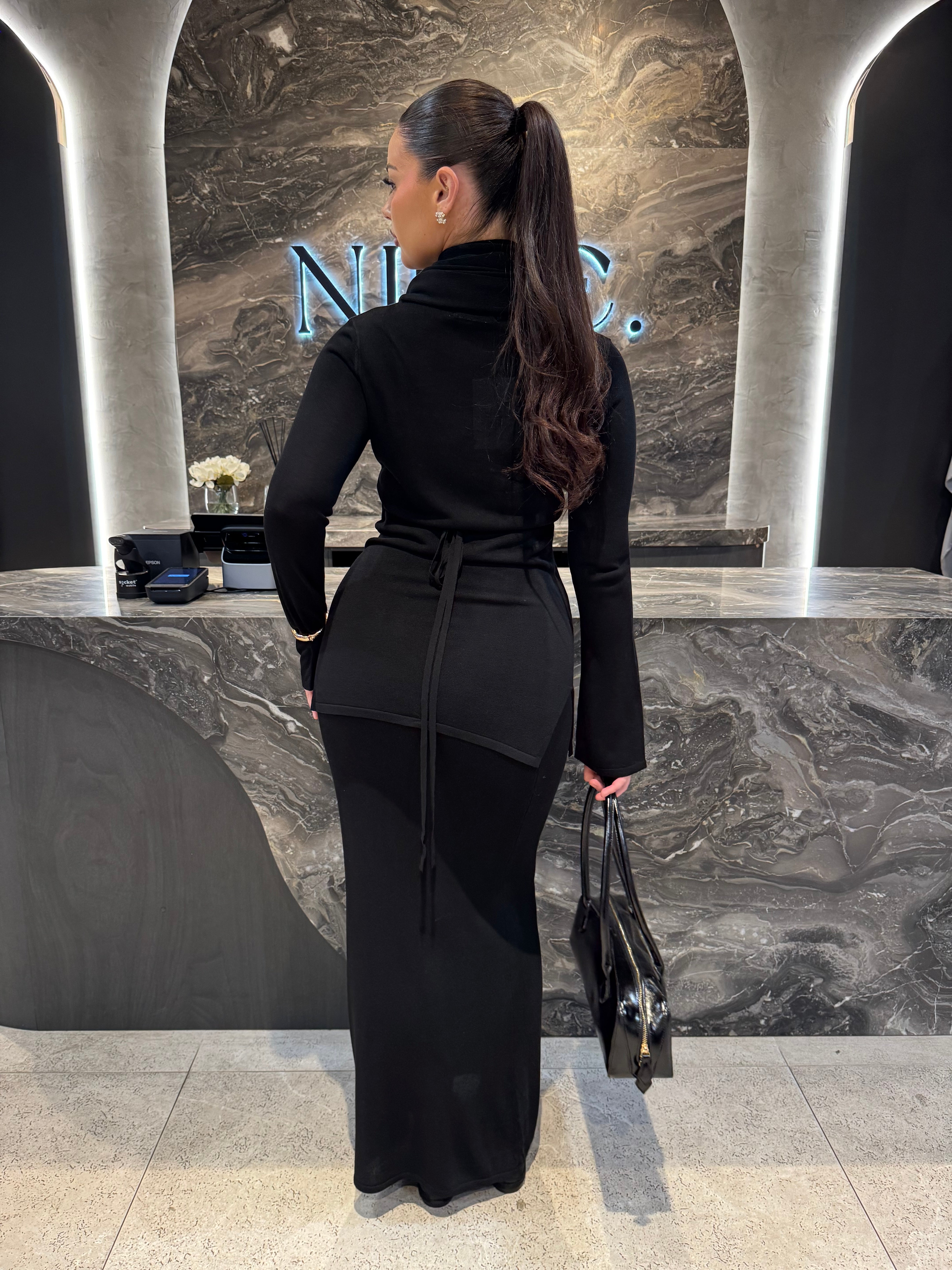Amaris three piece set