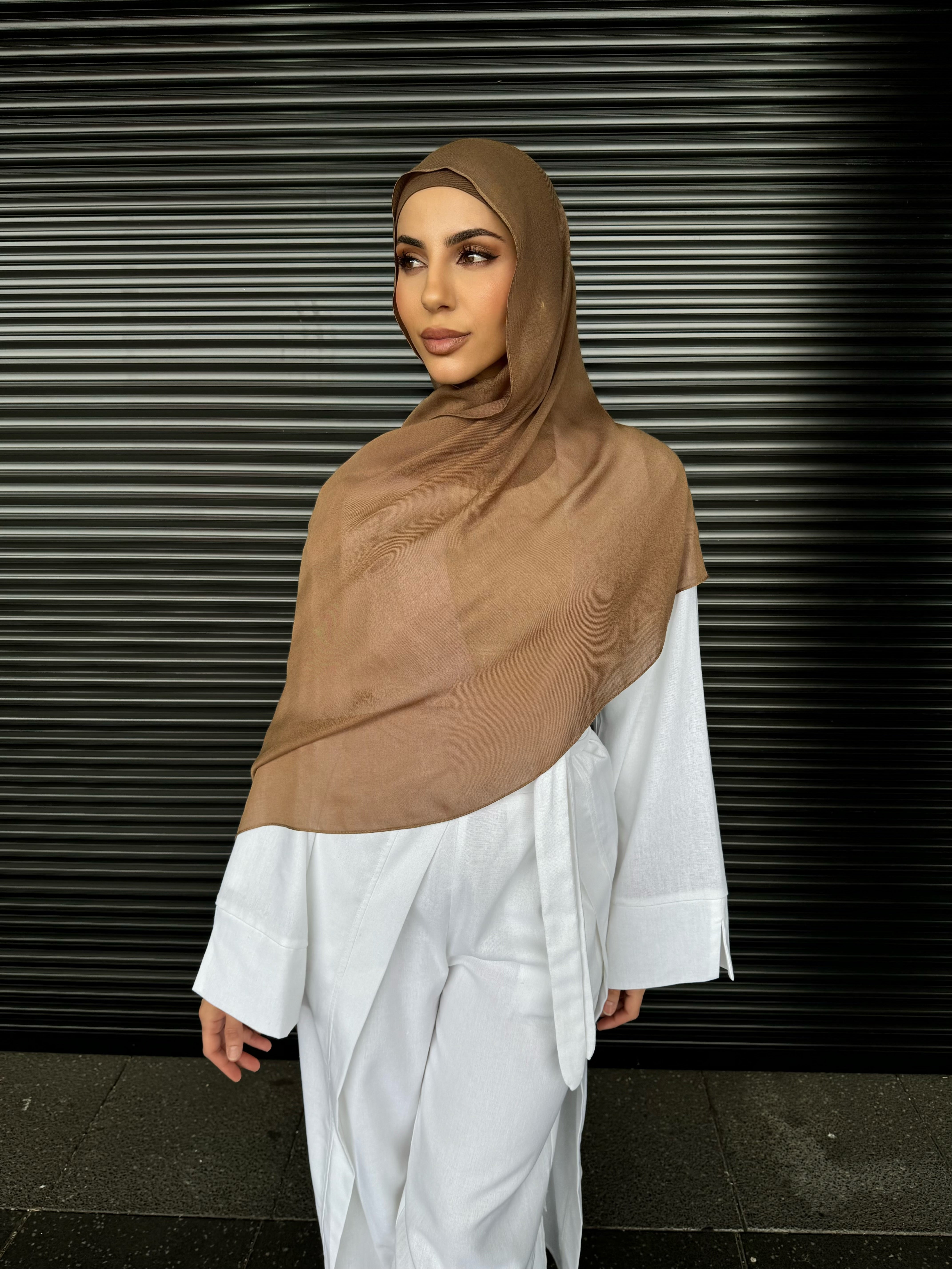 Single stitch hijab #4 camel