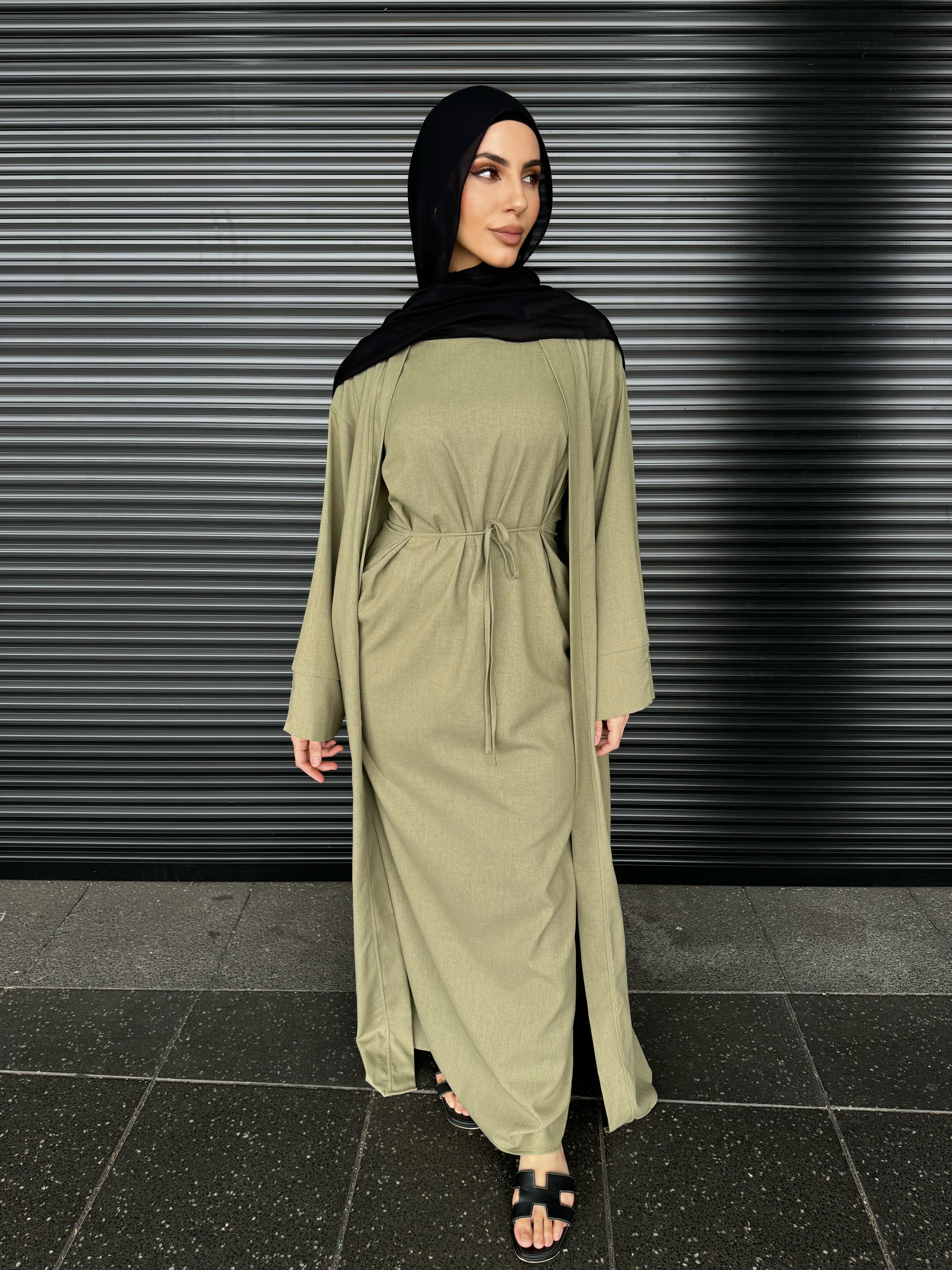 Malaak linen abaya set