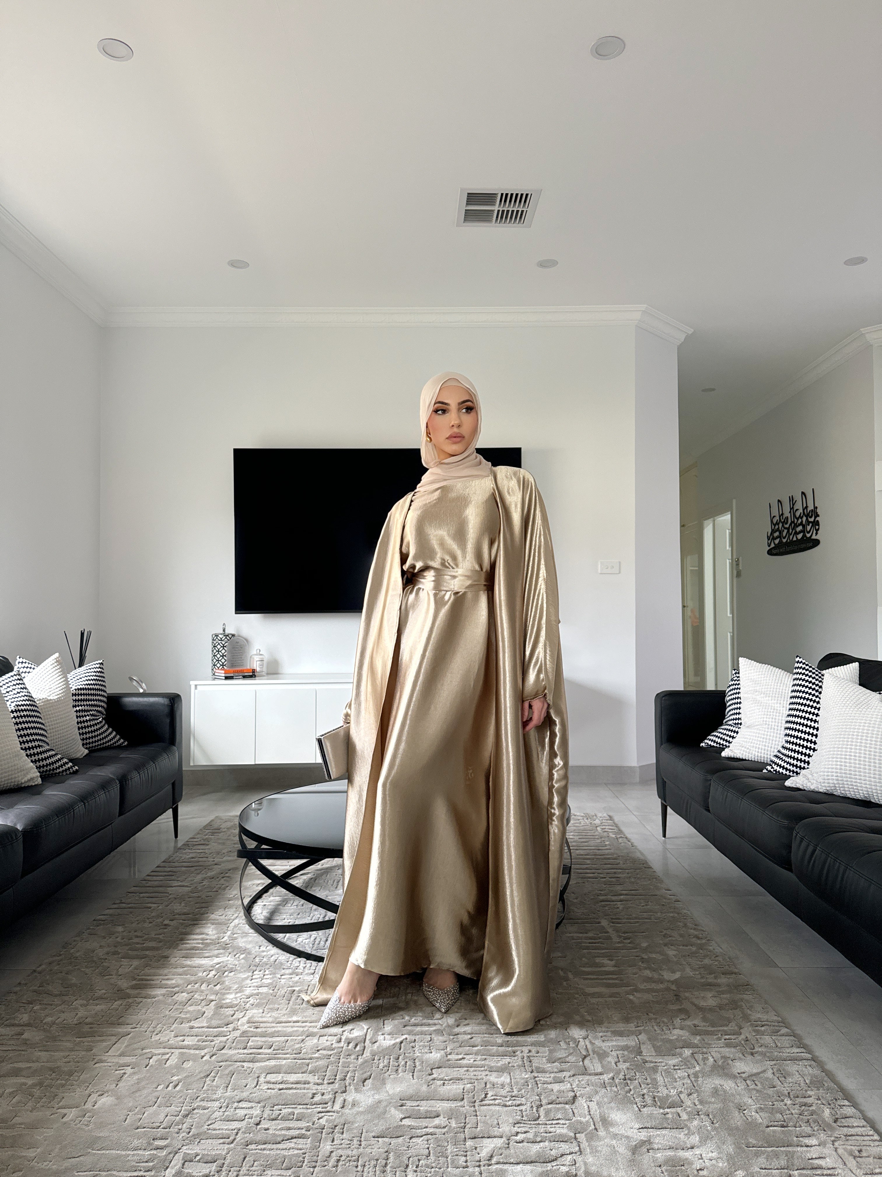 Shimmer kaftan abaya set