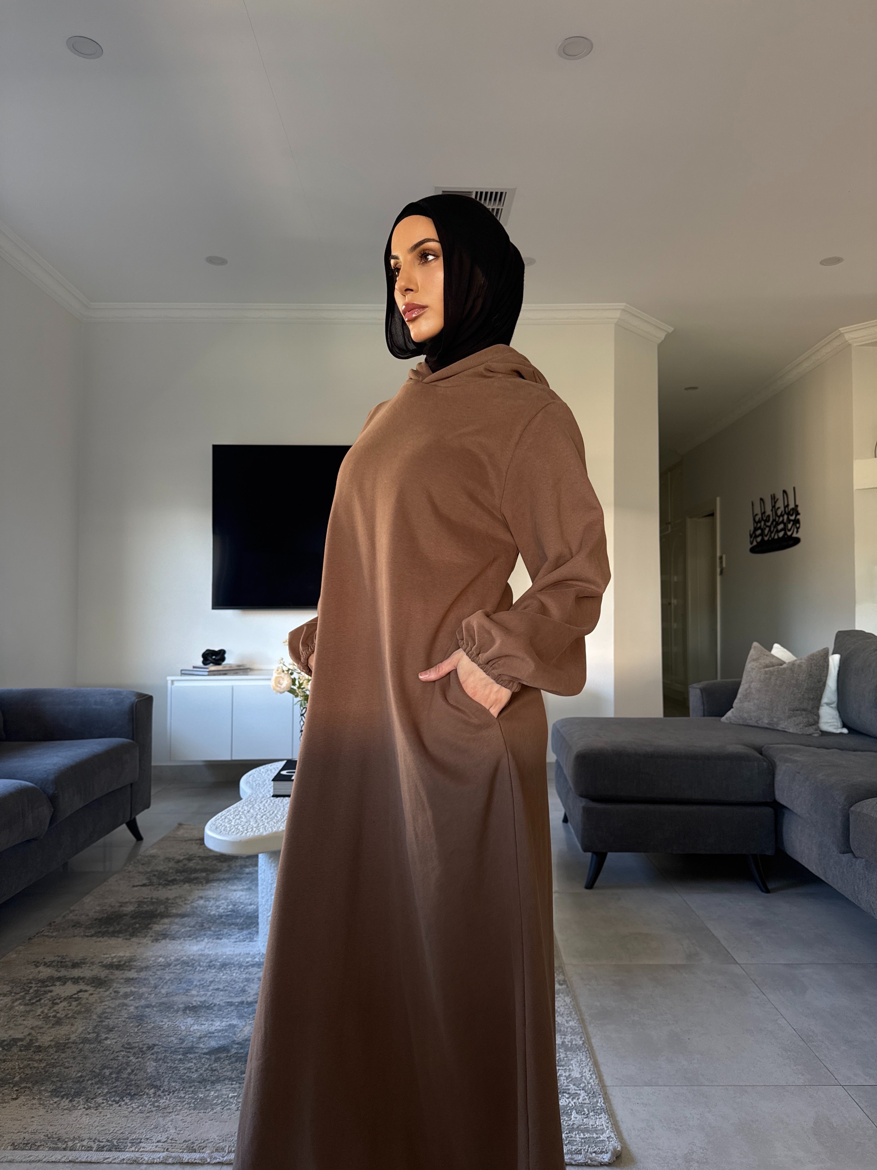 Thick cotton hoody abaya