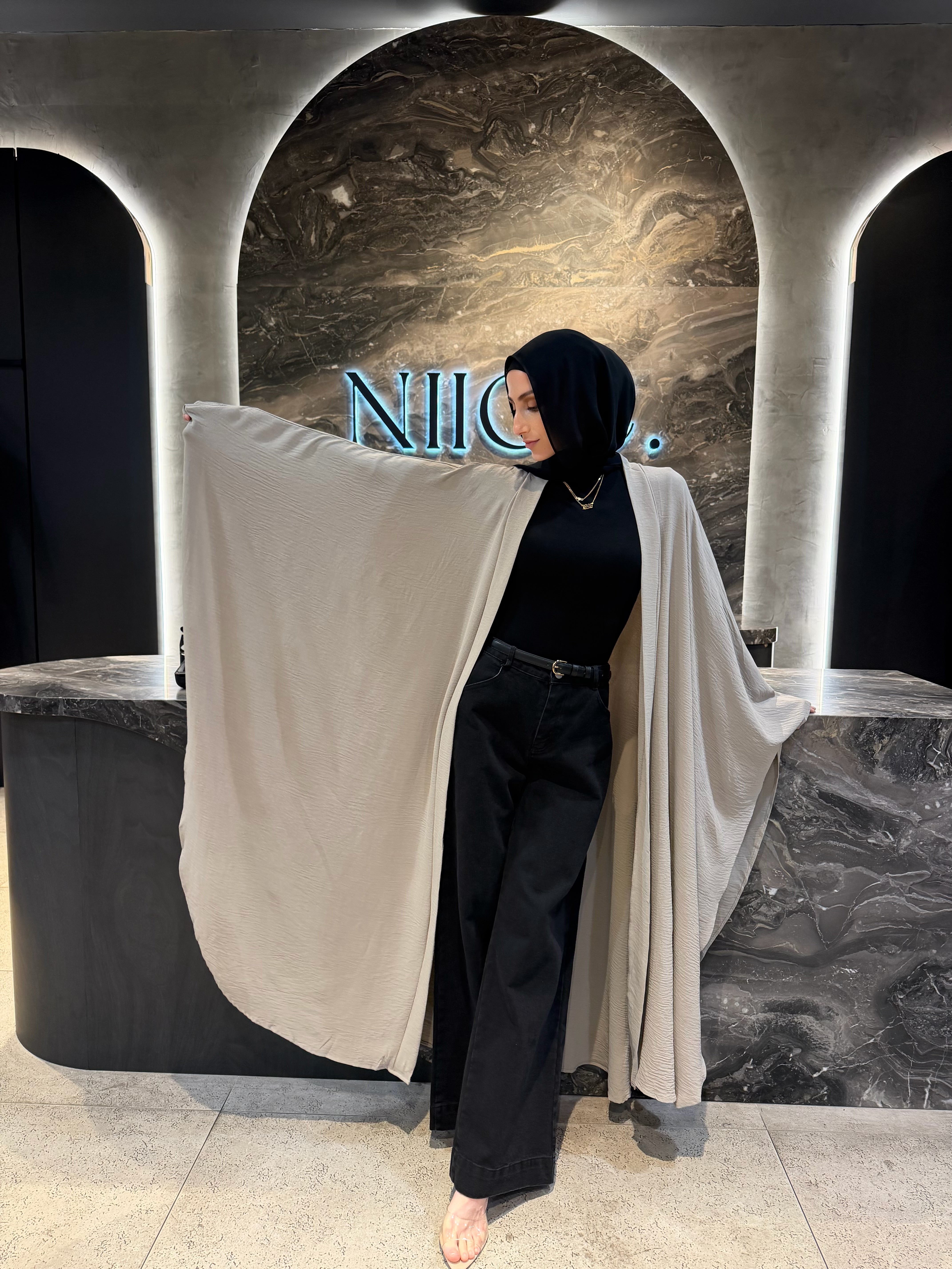 Karli kimono cape