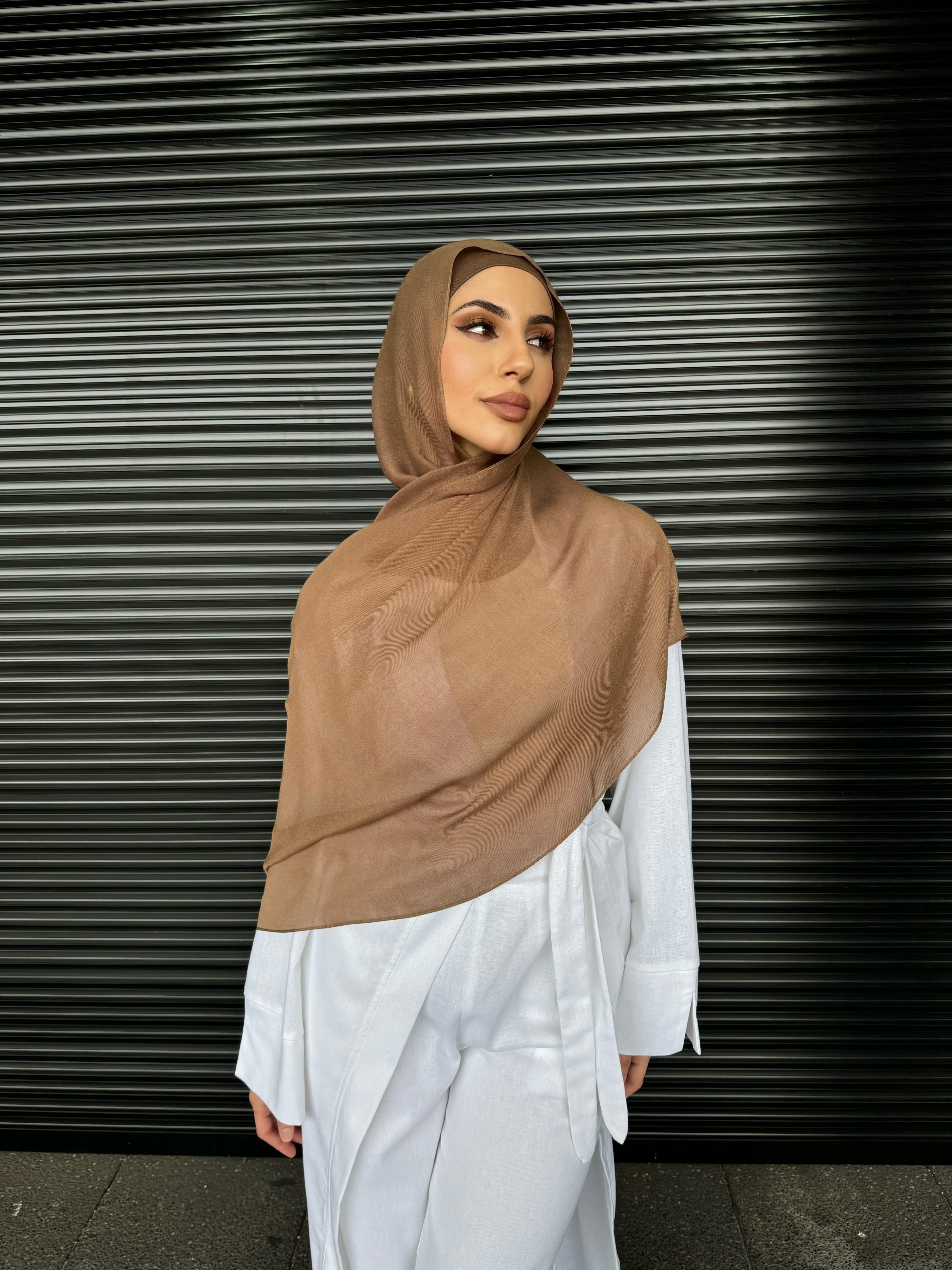 Single stitch hijab #4 camel