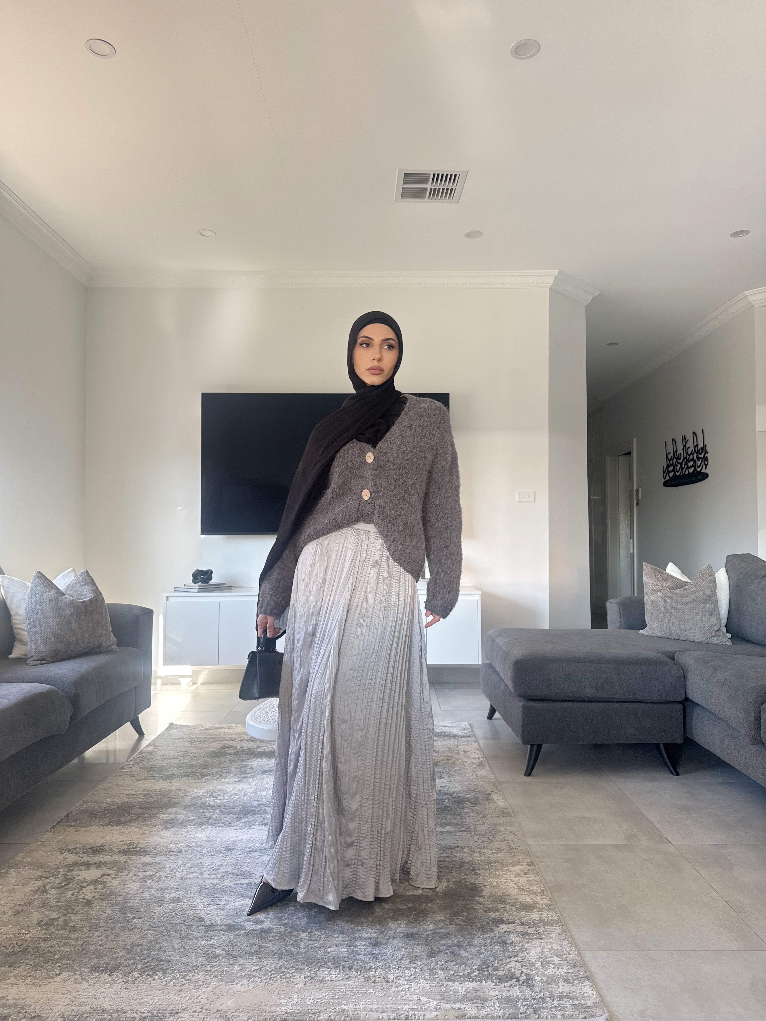Iyla Pleated skirt