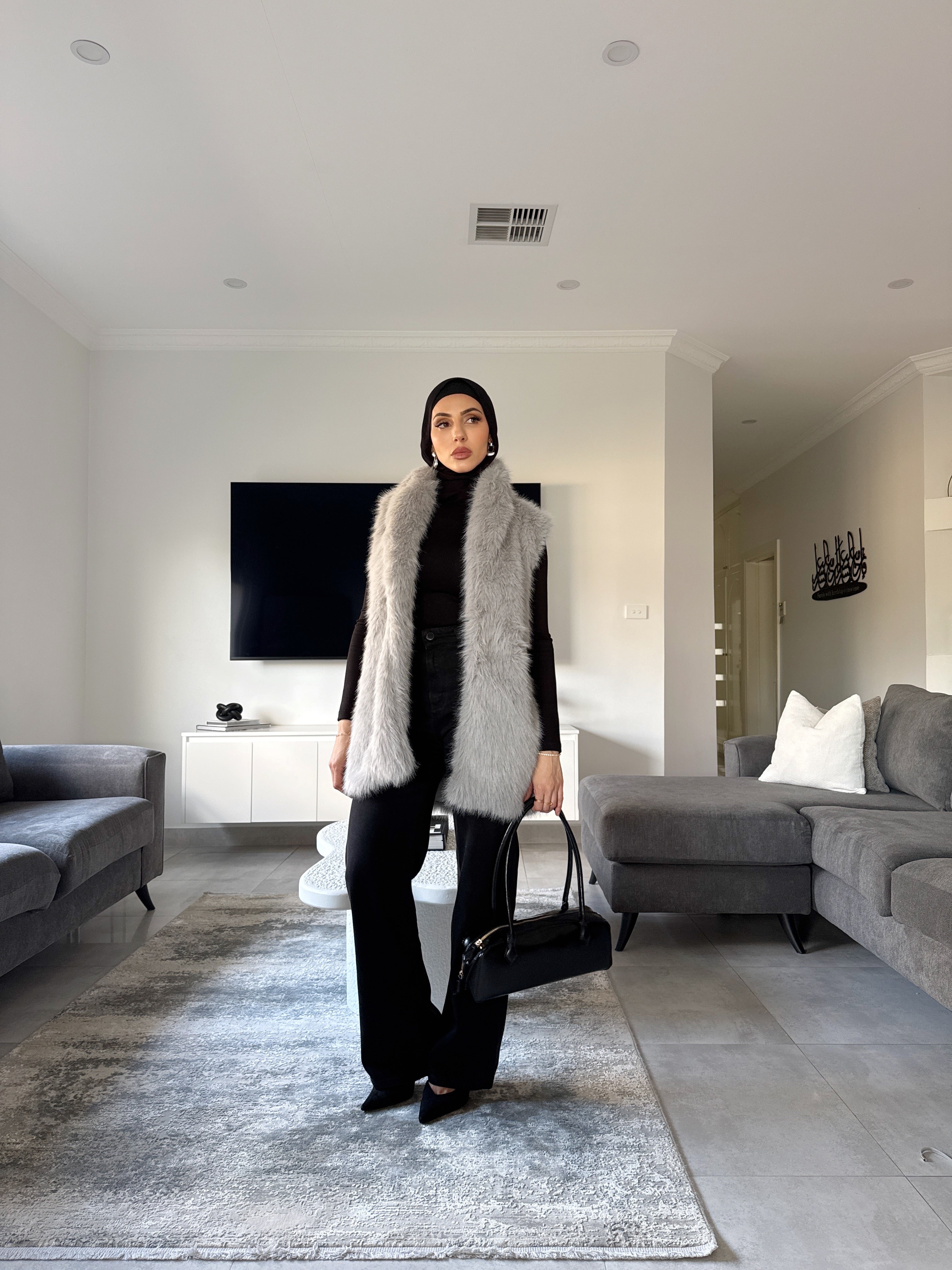 Bella Faux Fur Vest