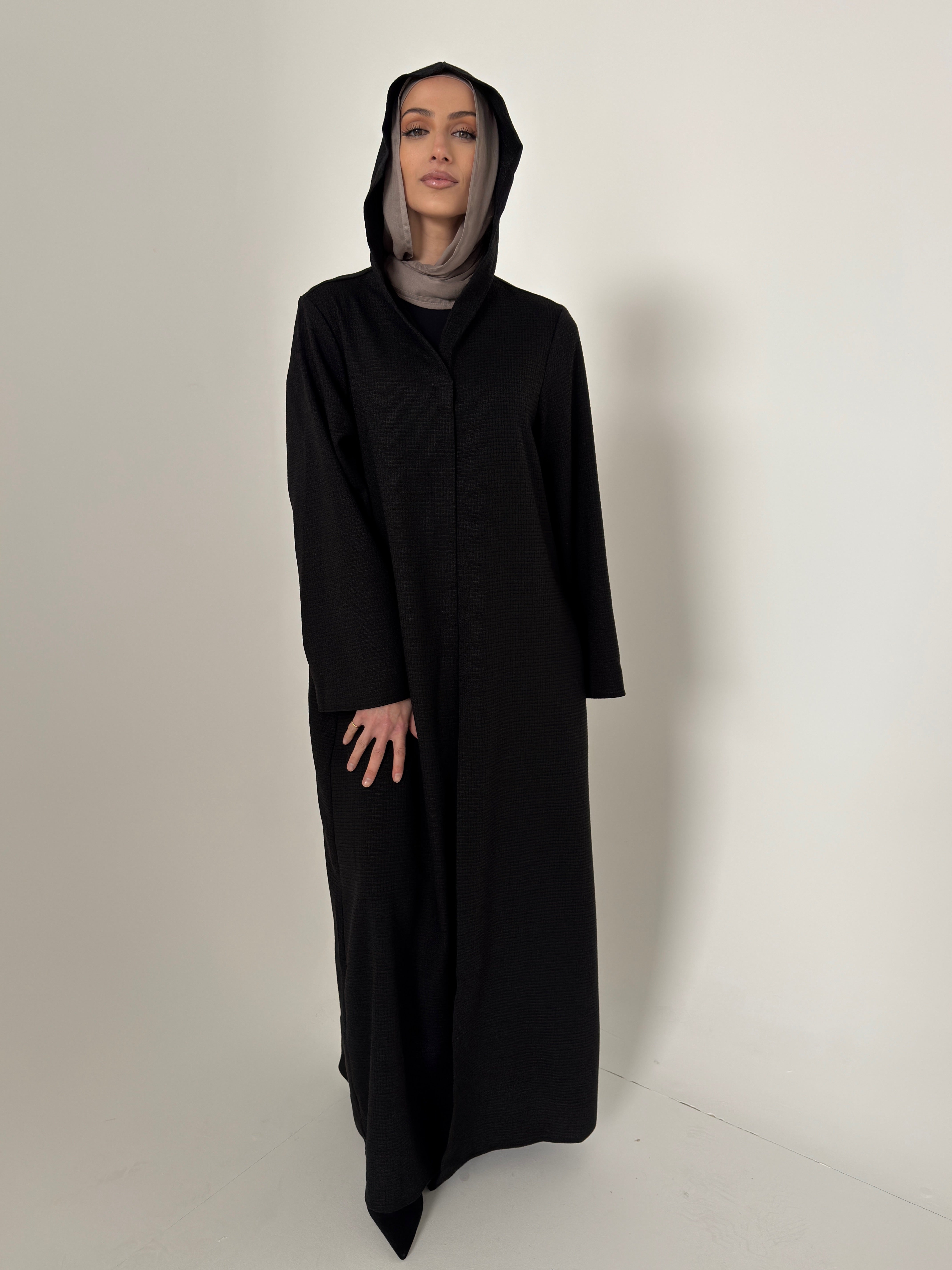 Huda Cover up
