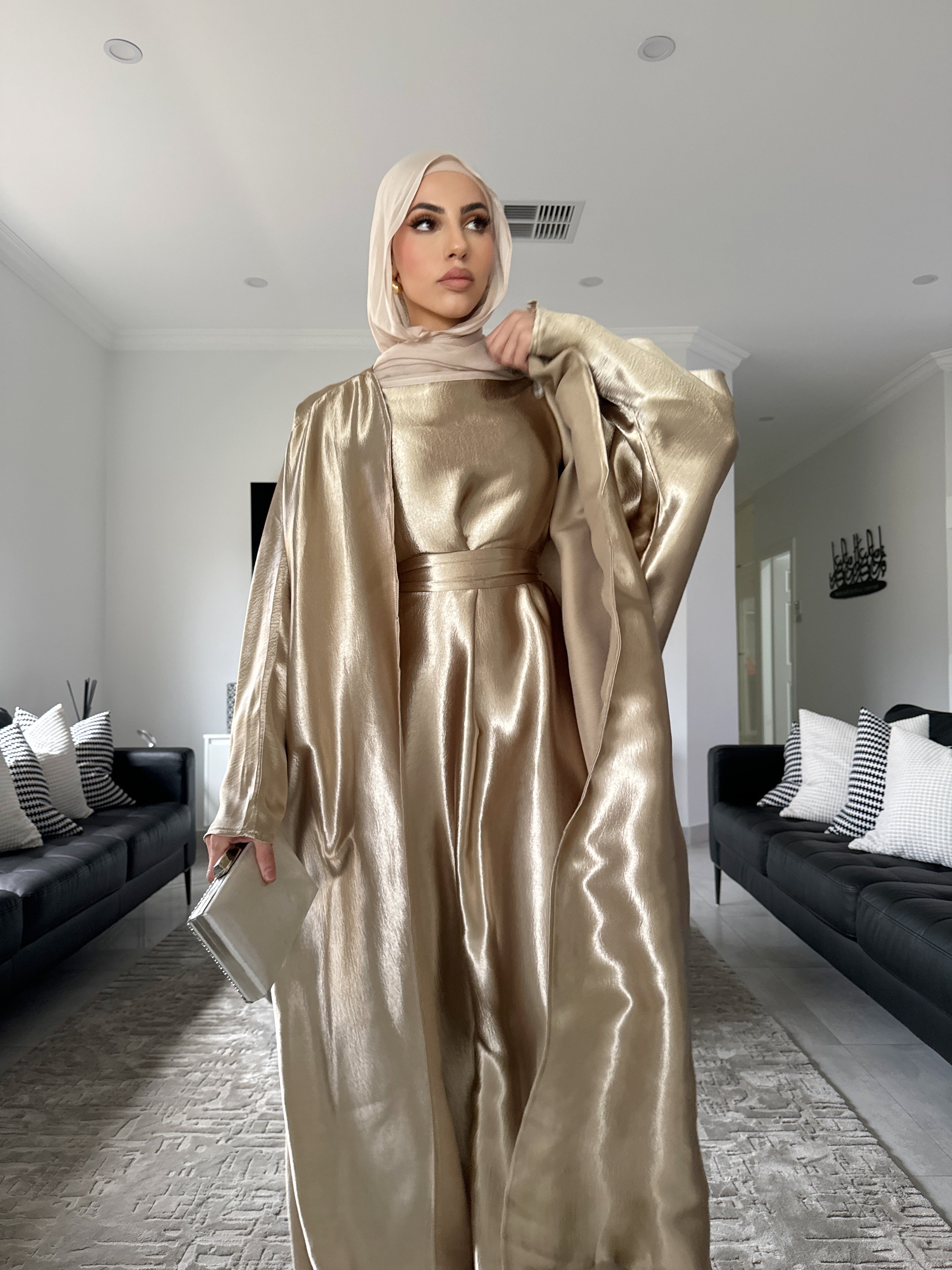 Shimmer kaftan abaya set