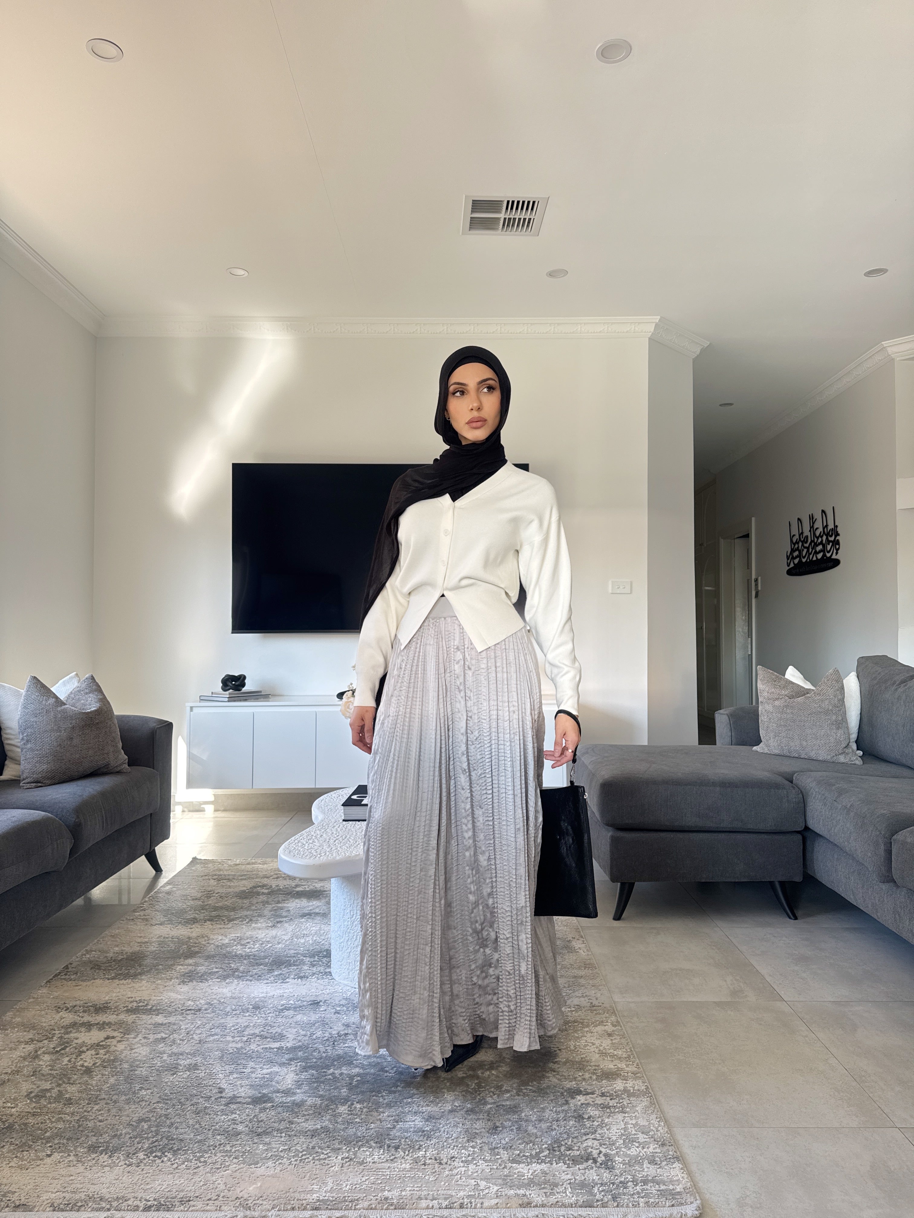 Iyla Pleated skirt