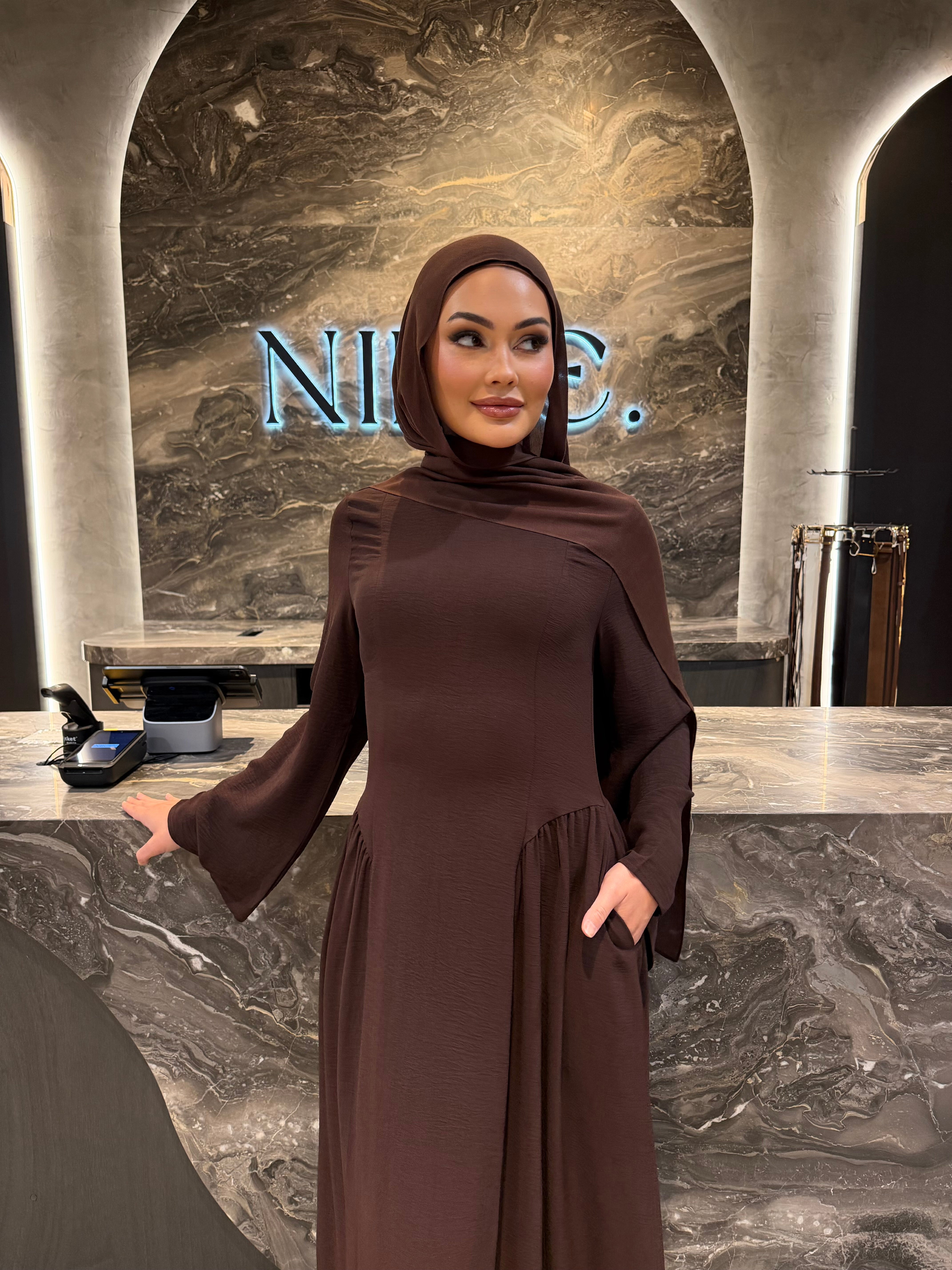 Amora dress