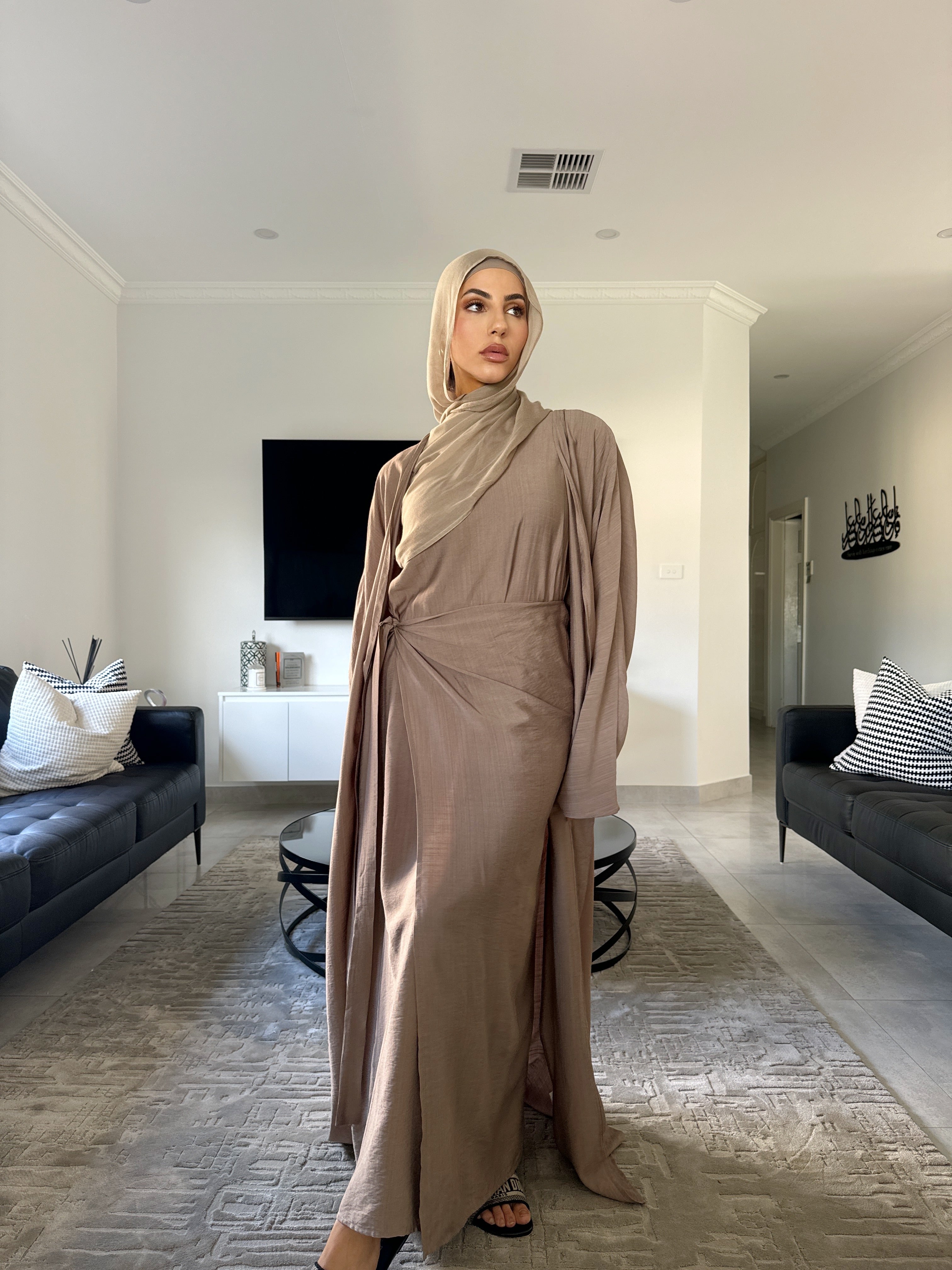 Dunya 3 piece abaya set