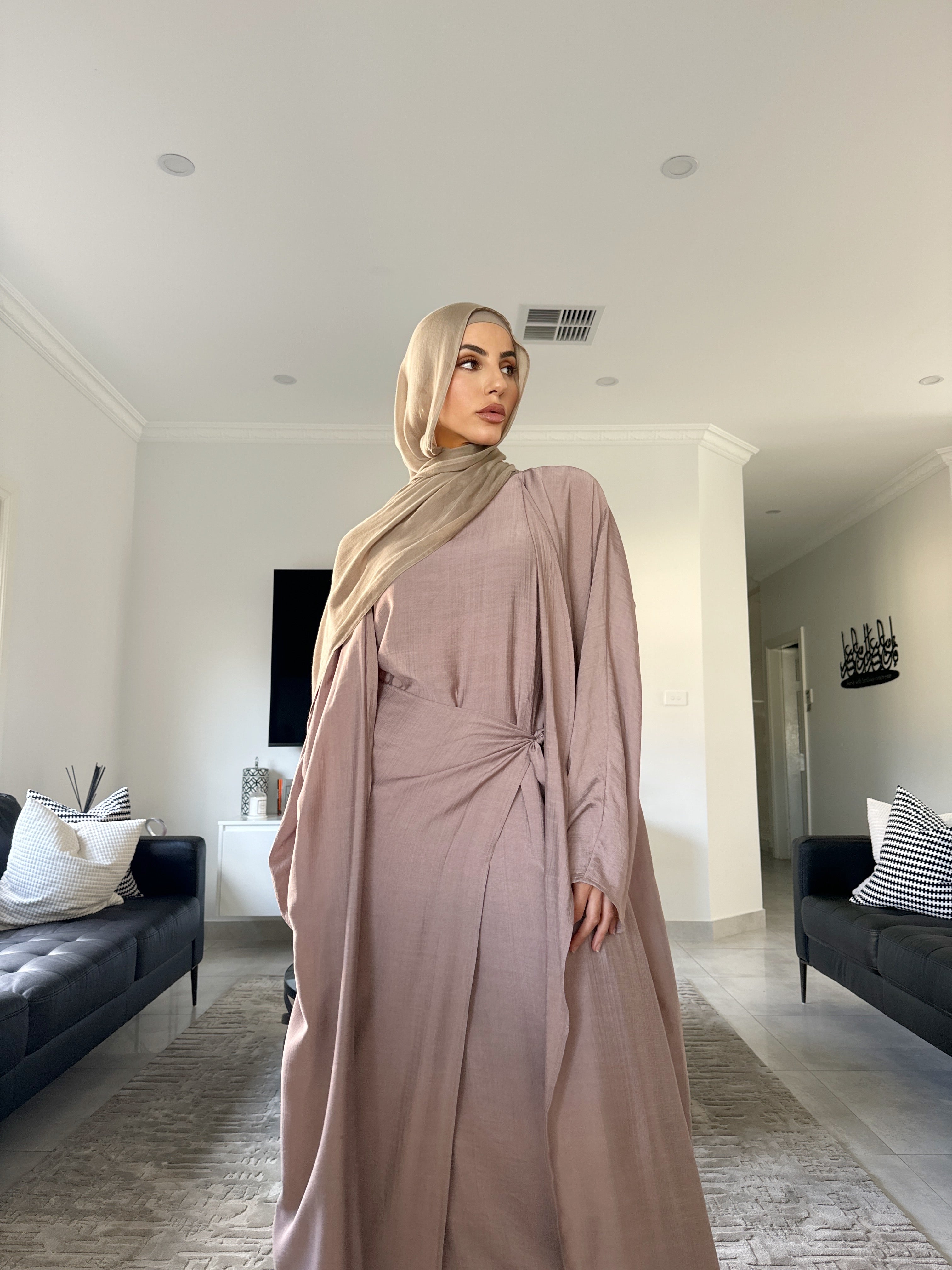 Dunya 3 piece abaya set