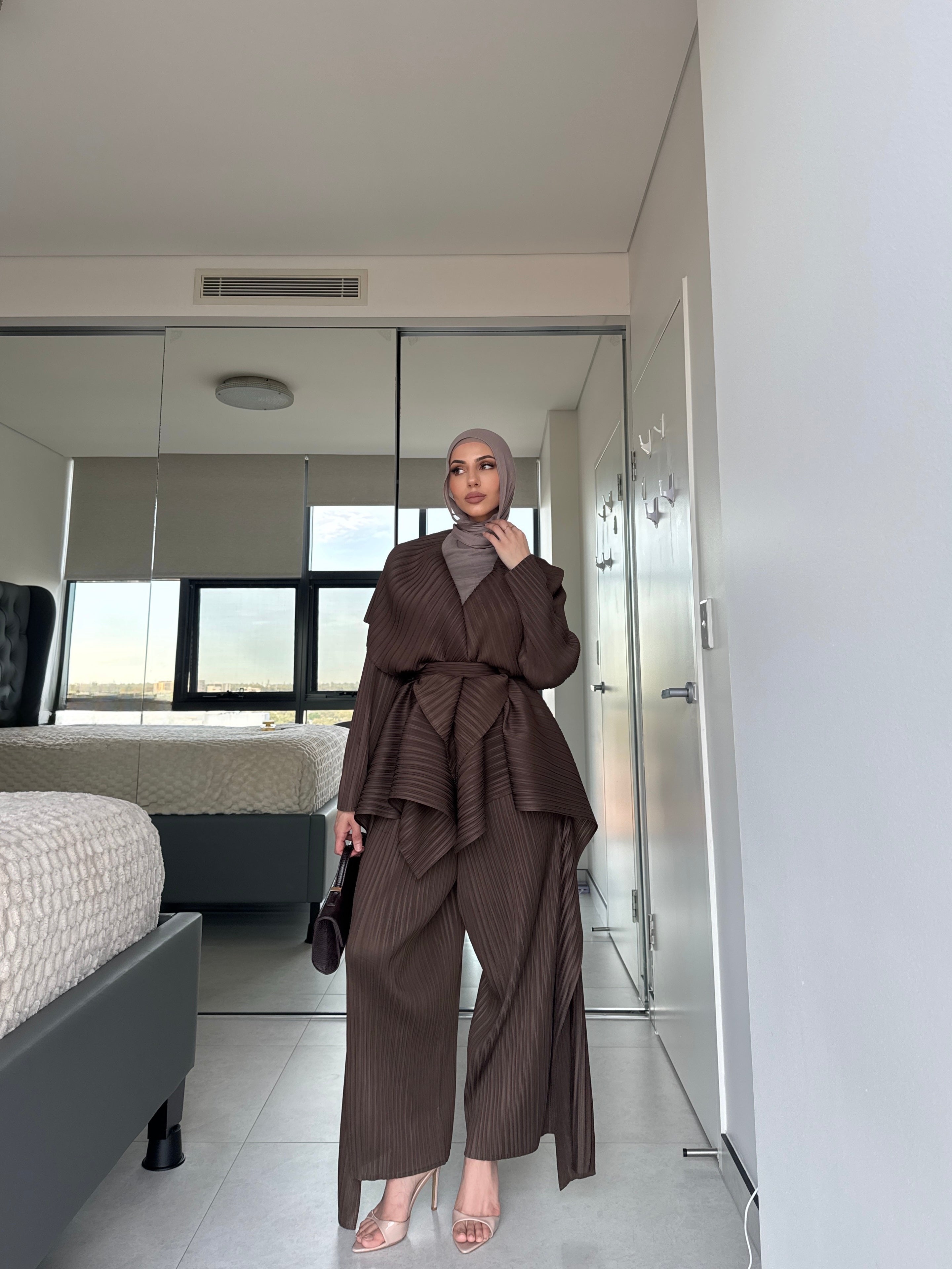 Nairah Set