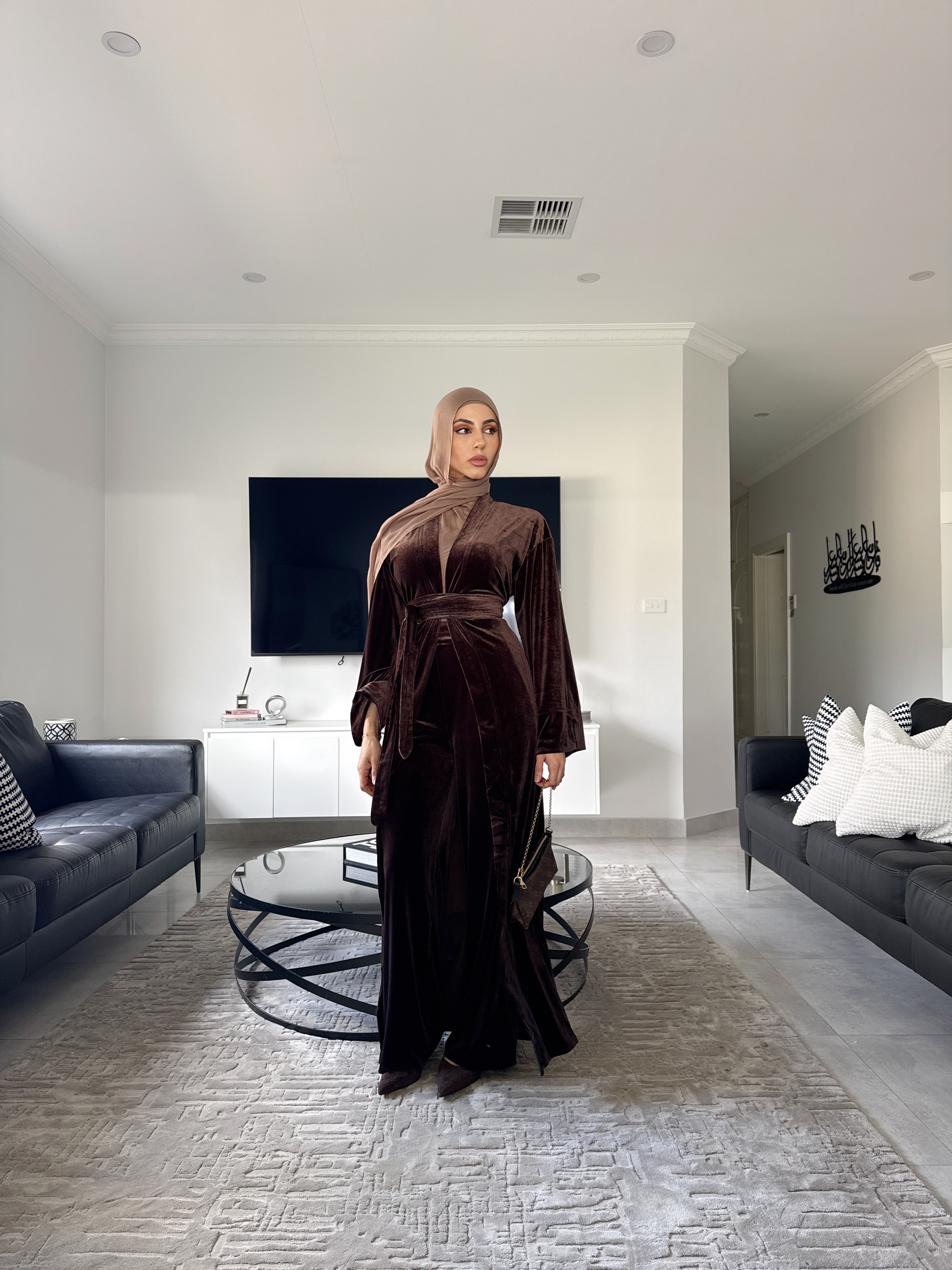 Vienna Velvet Set