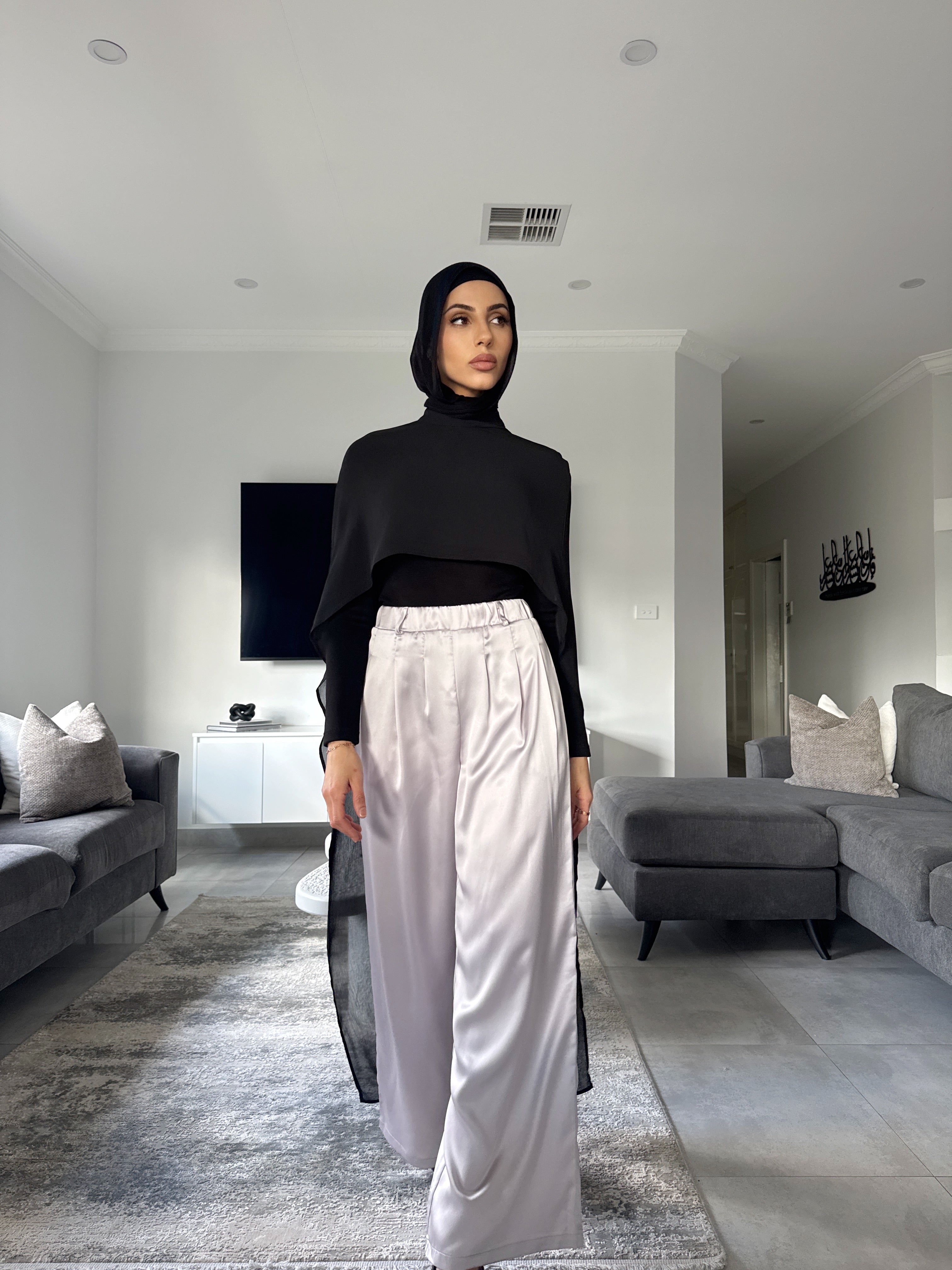 Mikayla set