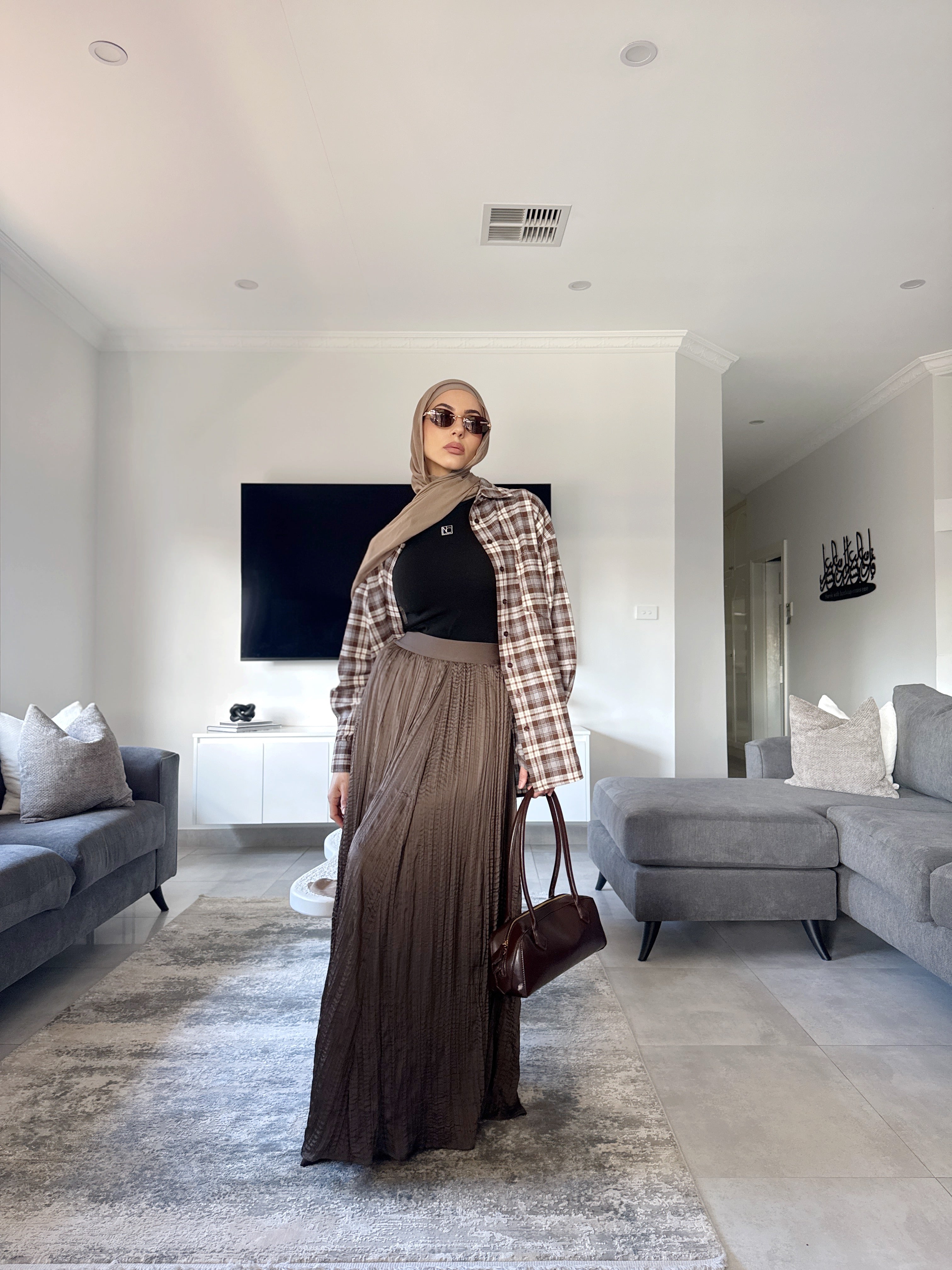 Iyla Pleated skirt