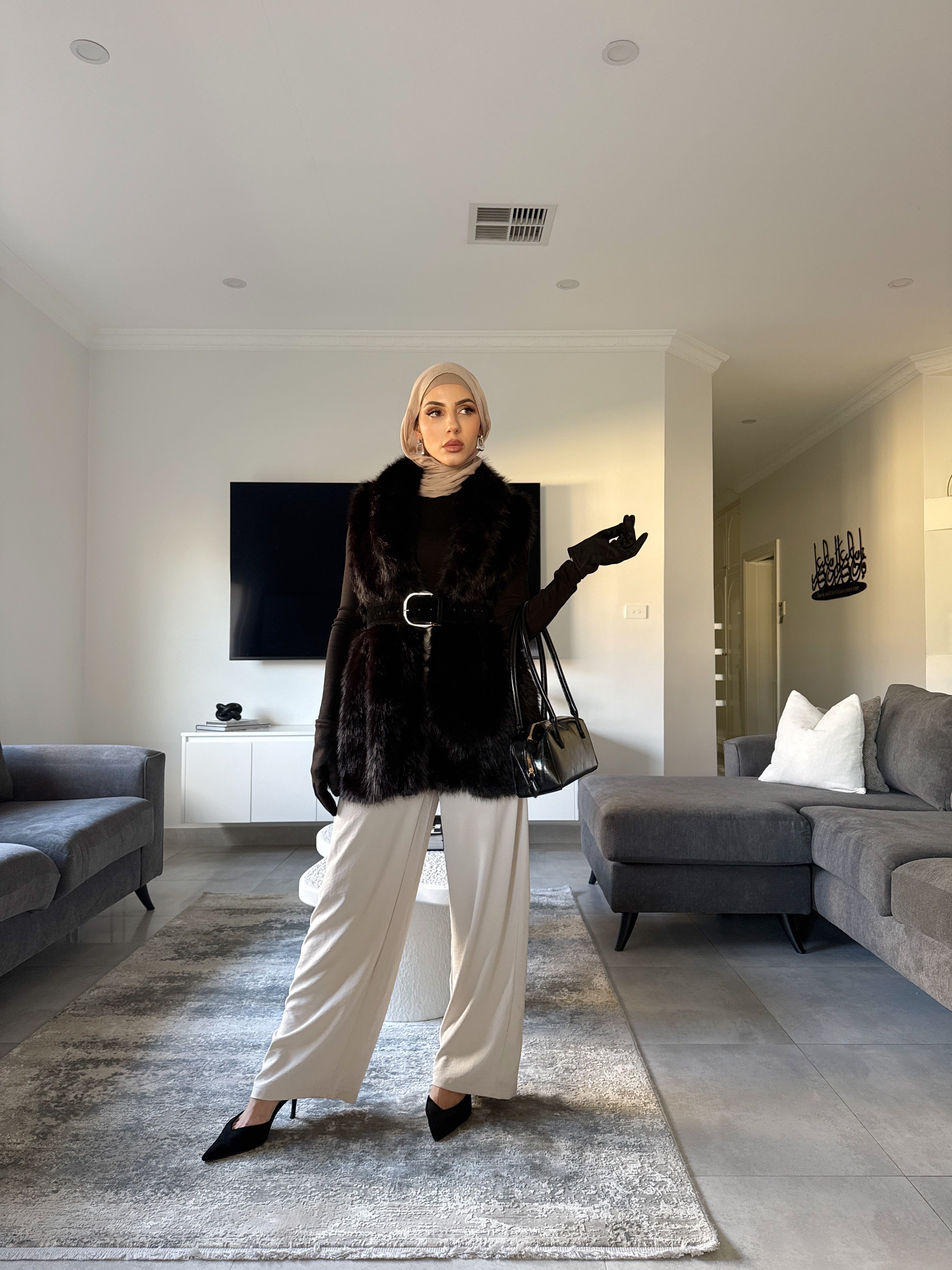 Bella Faux Fur Vest