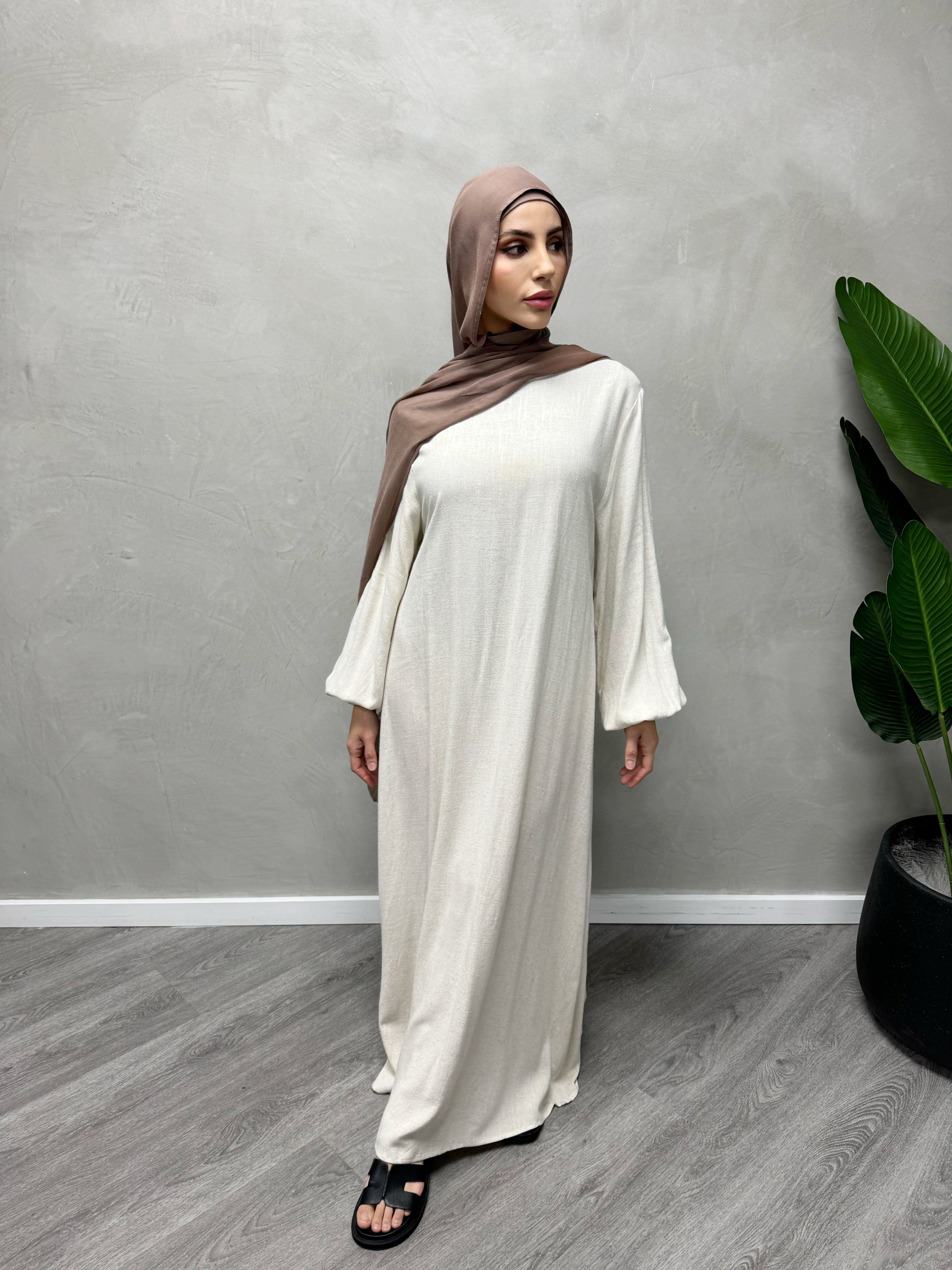 Raneem linen dress