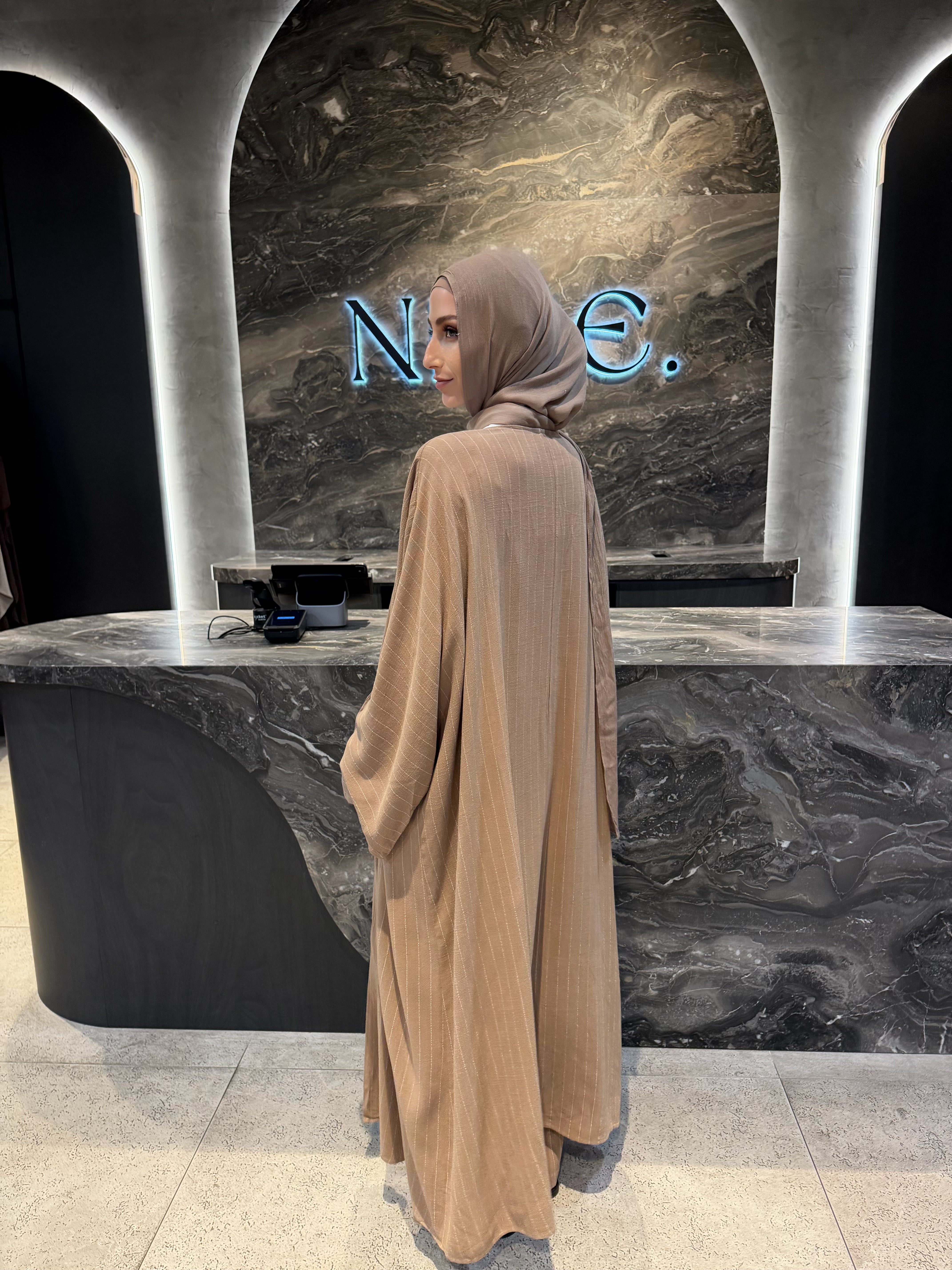 Layal set