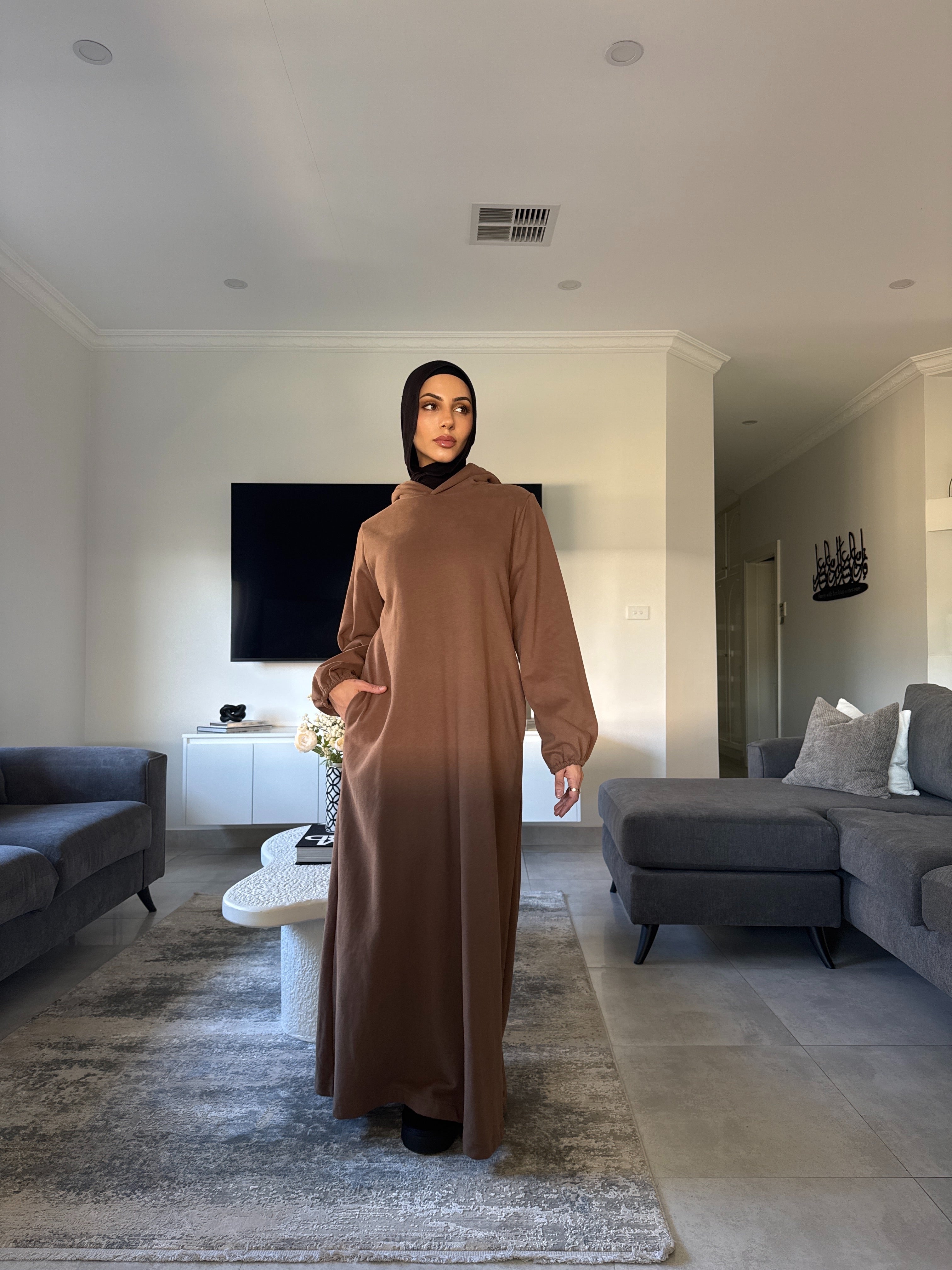 Thick cotton hoody abaya